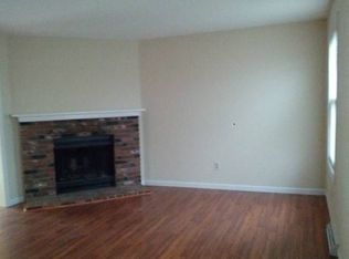 66 Bay Path Way, Branford, CT 06405