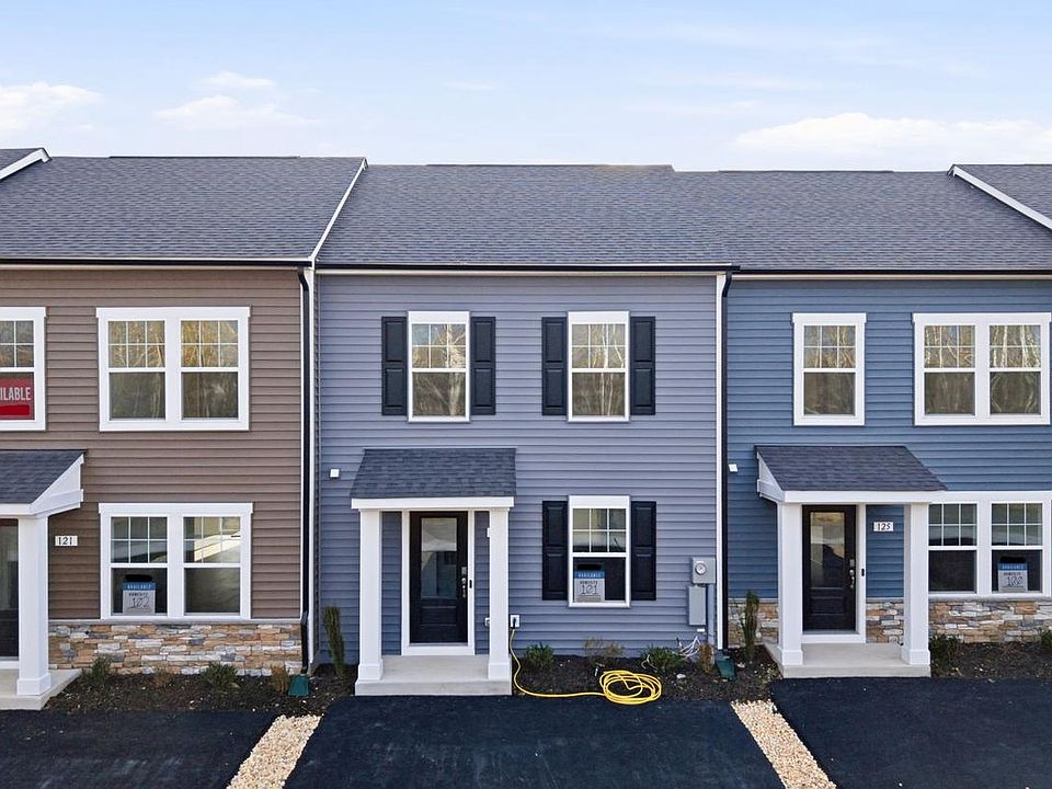 1st image of 123 Bosque Ct