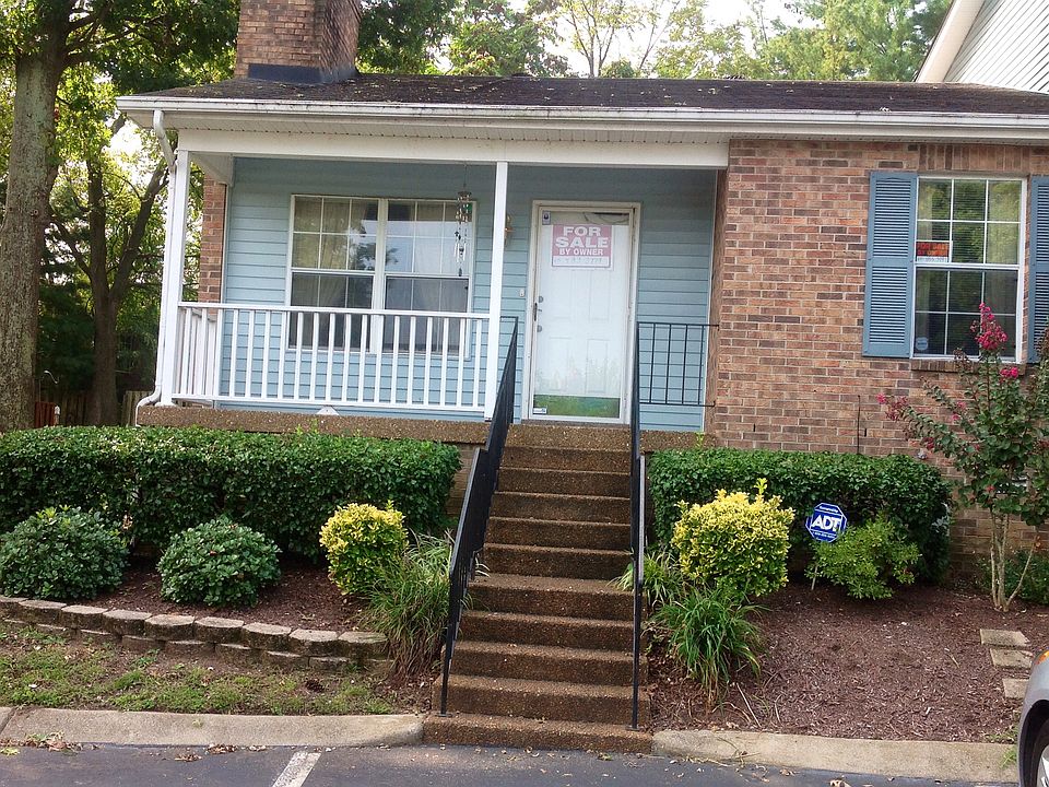1st image of 133 Cumberland Trce