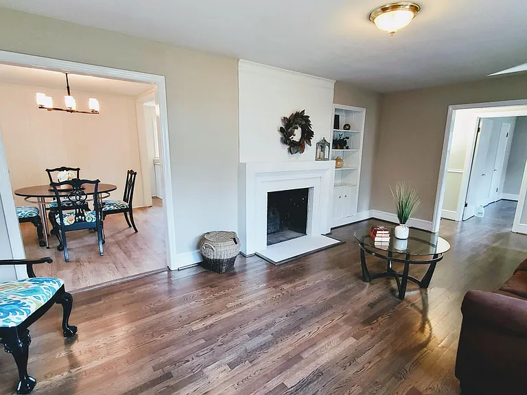 1324 Kenwood St — Photo 9