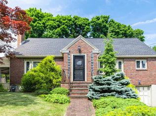 9 Tyler Rd, Beverly, MA 01915