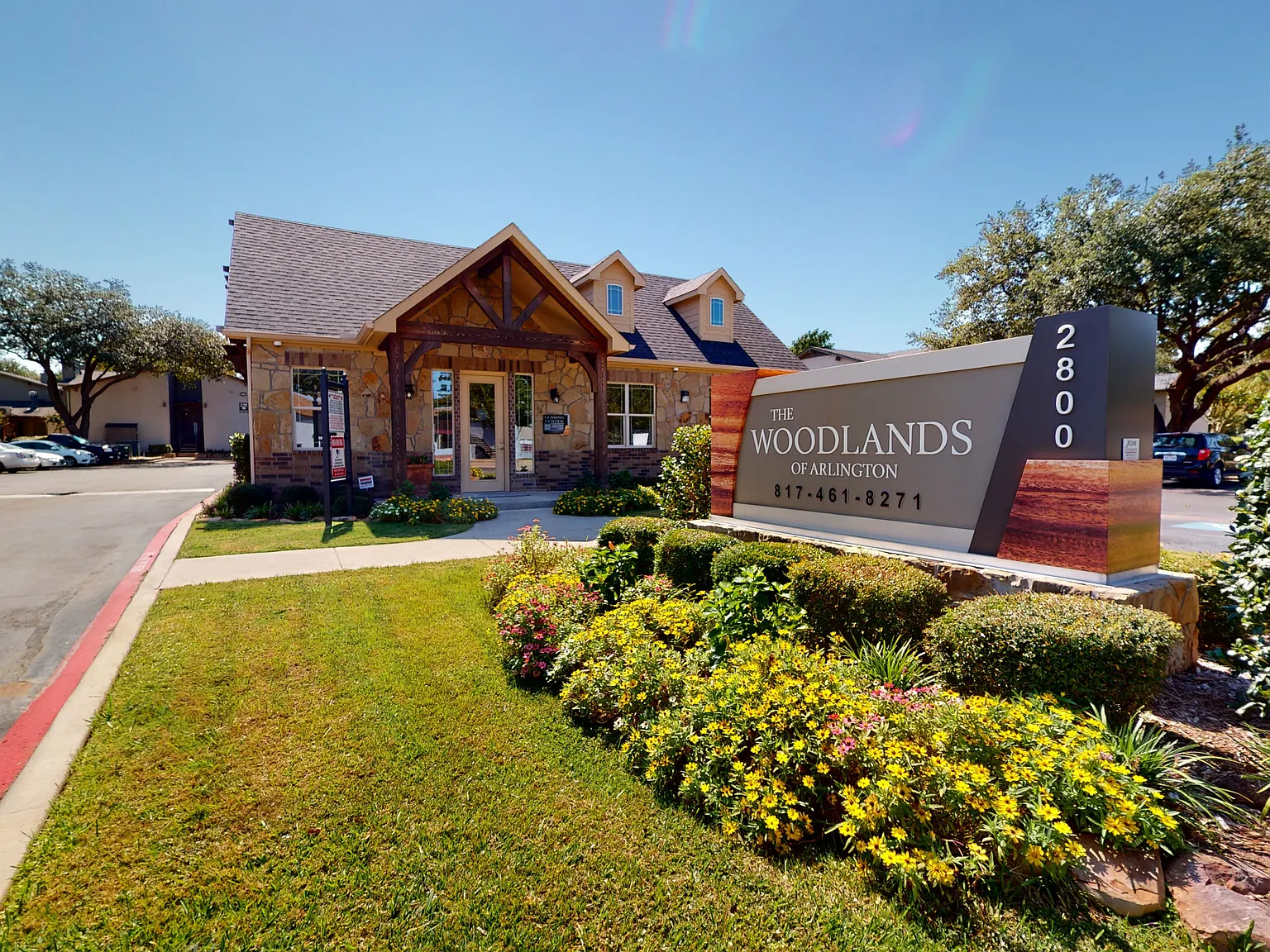 The Woodlands of Arlington — Photo 1