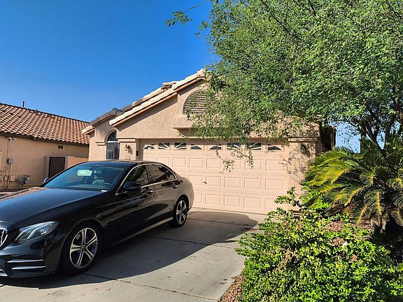 2nd image of 12537 W Sheridan St