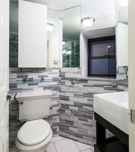 436 W 52nd St #8D — Photo 10