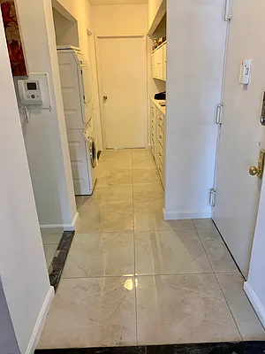 Rented by R New York | media 18