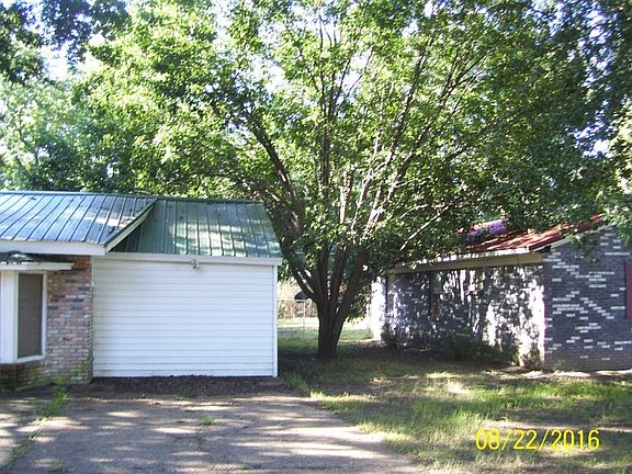2nd image of 111 Amelia Dr