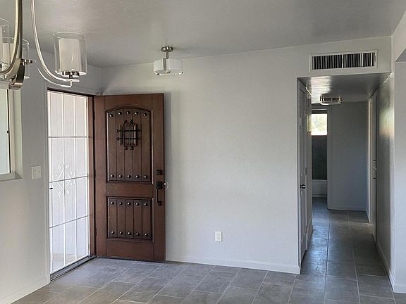 3rd image of 9412 E Deer Trail Pl