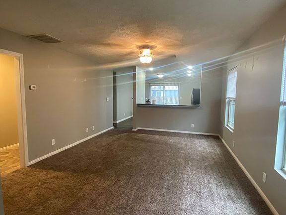 2nd image of 1324 Sourgum Ln