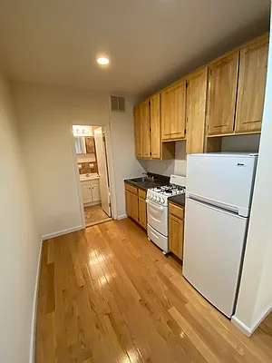 Rented by Best Apartments North Inc | media 21