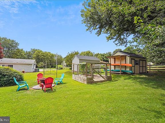5th image of 21747 Potomac View Dr