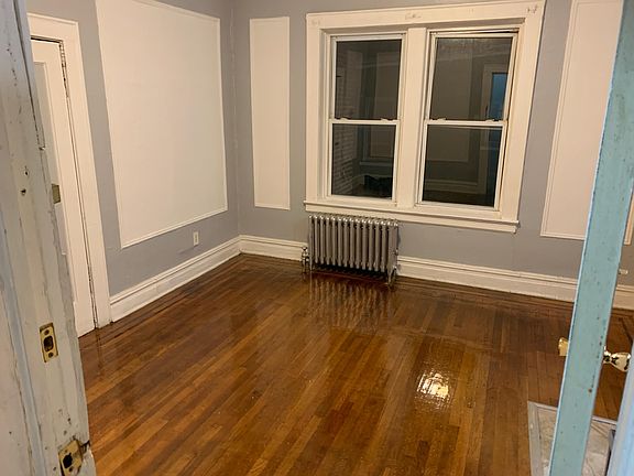 5th image of 18 N 12th St APT 206