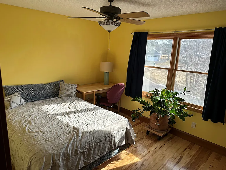 1128 Creekside Cir — Photo 31