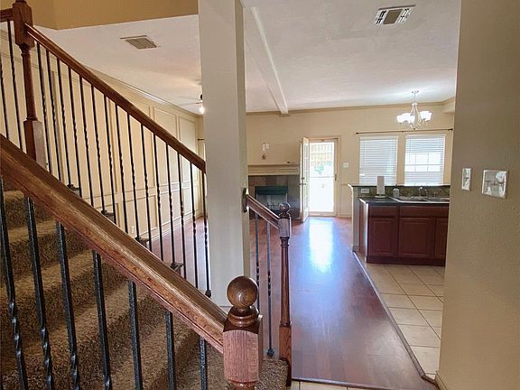 2nd image of 4024 Vista Mar Dr
