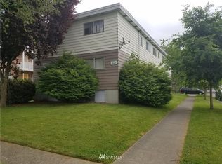 1104 10th Ave, Longview, WA 98632