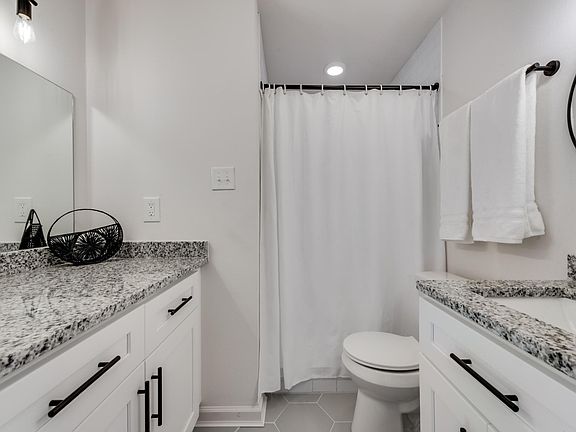 4th image of 209 Westfork Dr S