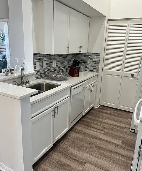 Ocean Reef at Seawalk Pointe Apartments — Photo 17