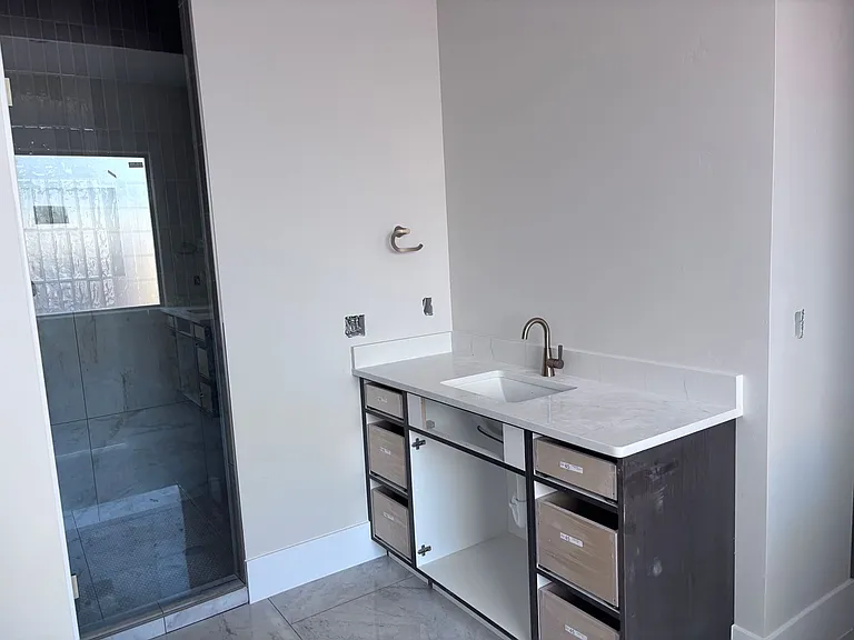 2836 E Creek Side Ct — Photo 26