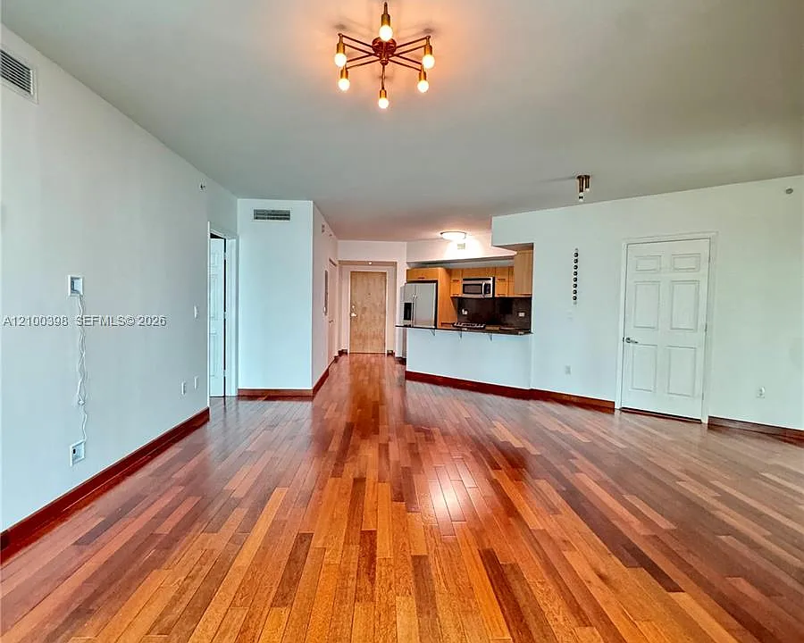 350 S Miami Ave #1502