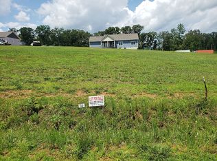 107 Pisgah Gap Rd, Candler, NC 28715