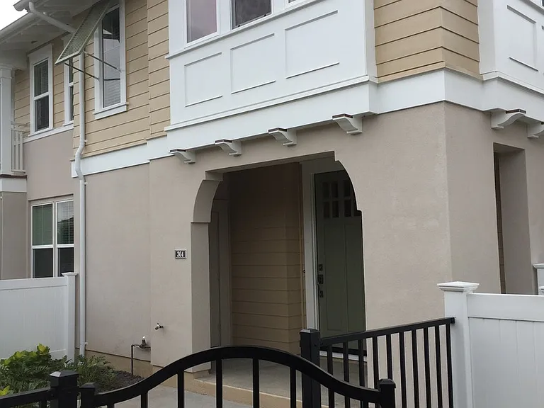 91-2220 Kaiwawalo St #304 — Photo 10