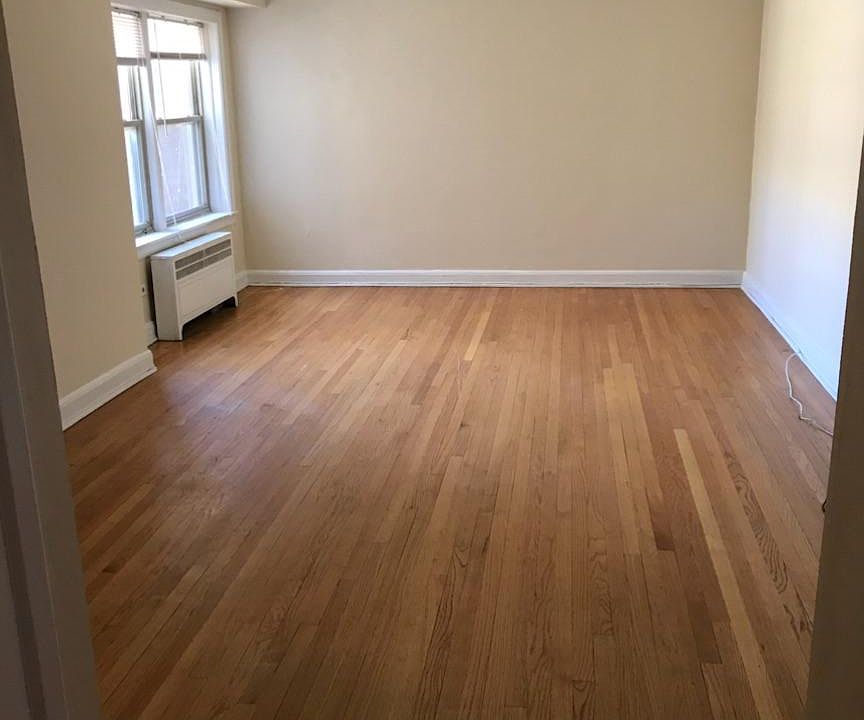 2nd image of 1045 Washington Blvd APT 2S