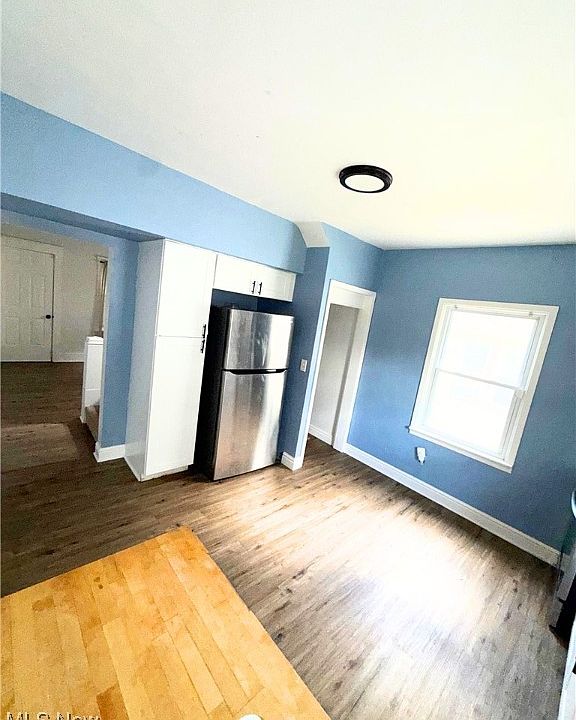 ⭐︎ Hernández⭐︎ 3613 Henritze Ave, Cleveland, OH 44109 | MLS #5127038 | Zillow