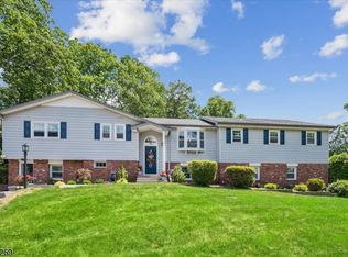 34 Woodlawn Ter, Jefferson Twp., NJ 07849