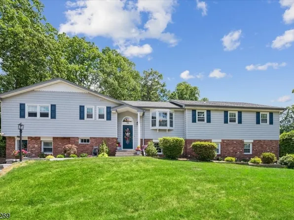 34 Woodlawn Ter, Jefferson Twp., NJ 07849