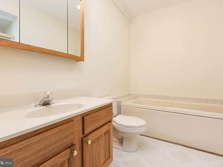 5137 Weston Rd #A — Photo 7