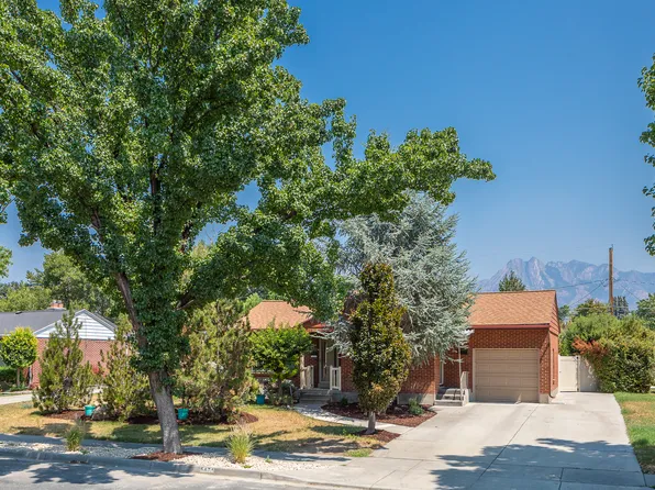 5471 S Knollcrest St E, Salt Lake City, UT 84107