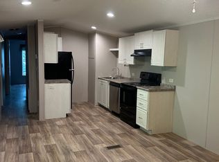 206 Purple Star Ln, Cleveland, GA 30528