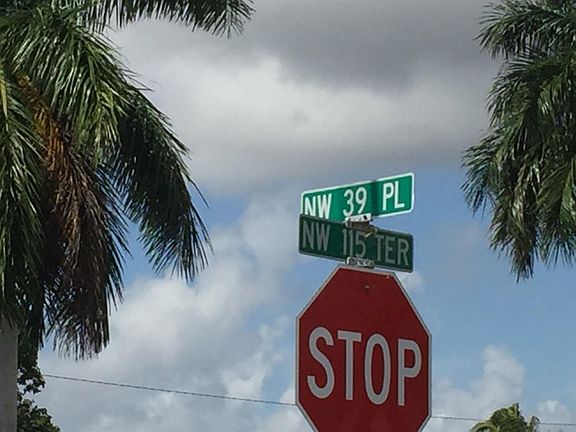 4th image of 11501 NW 39th Pl