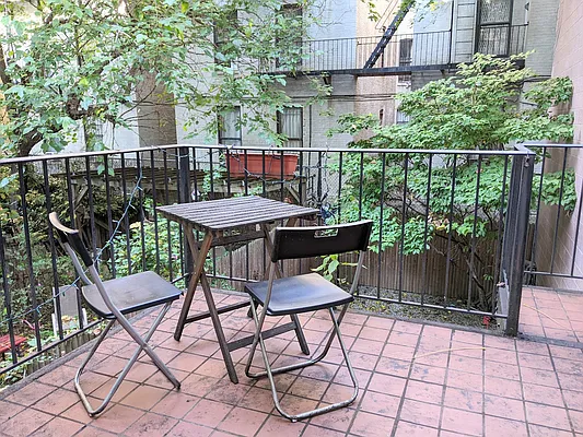 Rented by Compass | media 1