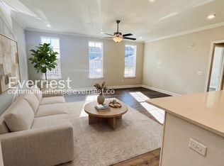 828 Goswell Dr #4, Nolensville, TN 37135