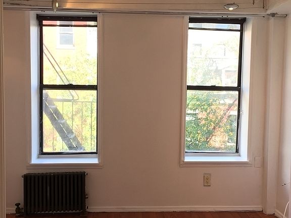 4th image of 120 W 3rd St APT 13