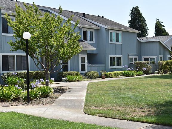 2nd image of 792 Santa Maria Ln