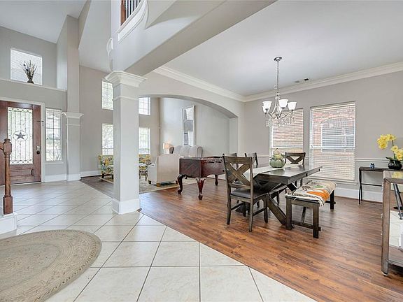 3rd image of 26507 Richwood Oaks Drive
