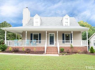 203 Perry Farms Dr, Apex, NC 27502