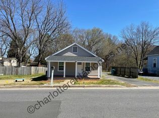 707 Johnston Dr, Pineville, NC 28134