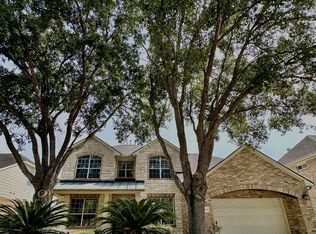 11608 Summer Moon Dr, Pearland, TX 77584