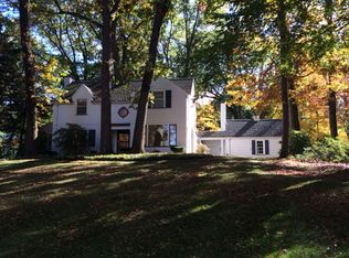 1308 Woodhill Dr, Kent, OH 44240