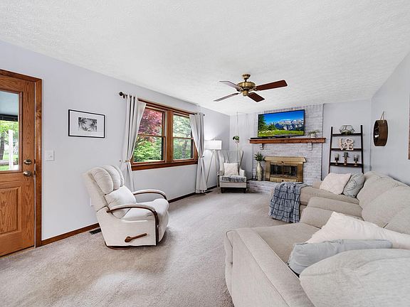 4th image of 3067 Kilcullen Dr