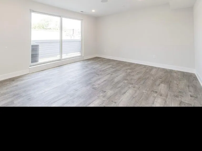 1829 E Sergeant St #4 — Photo 6