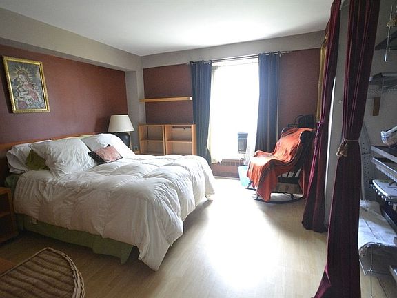 5th image of 80 La Salle St APT 14G