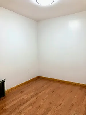 Rented by Century 21 New Golden Age Realty | media 7