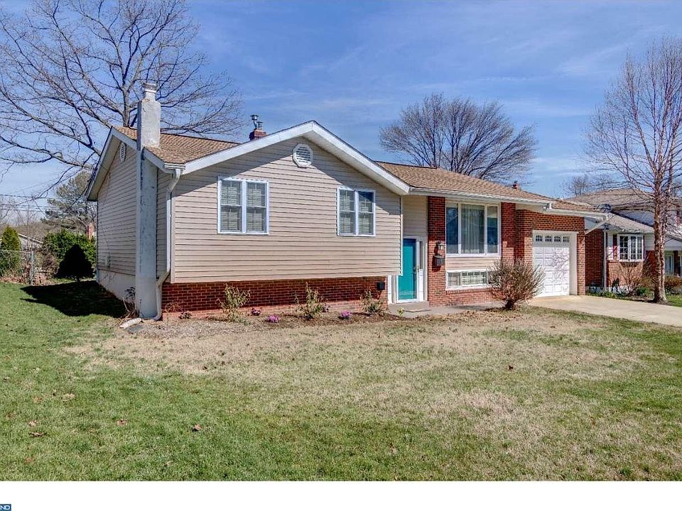 1st image of 106 Burningbush Dr