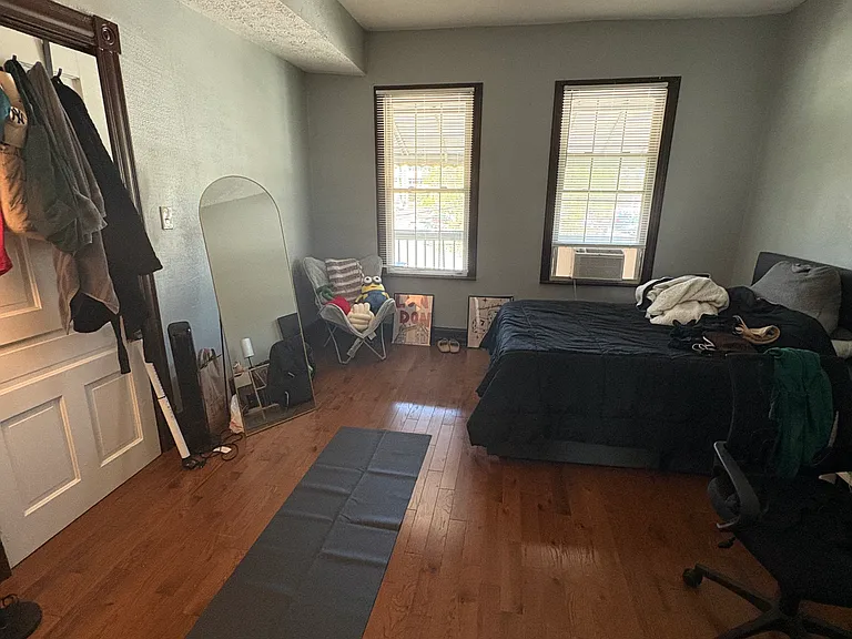 321 Donahue St #2 — Photo 3