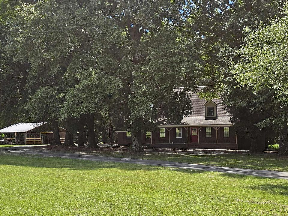 1st image of 120 Moss Oaks Rd