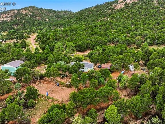 3rd image of 1070 Tumbleweed Rd