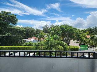 1800 SW 25th St APT 2304, Miami, FL 33133